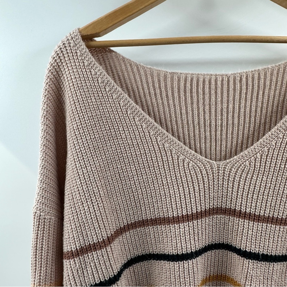 Beige V‑Neck Sweater w/ Black, Brown & Tan Stripes – Size XL - Picture 2 of 5